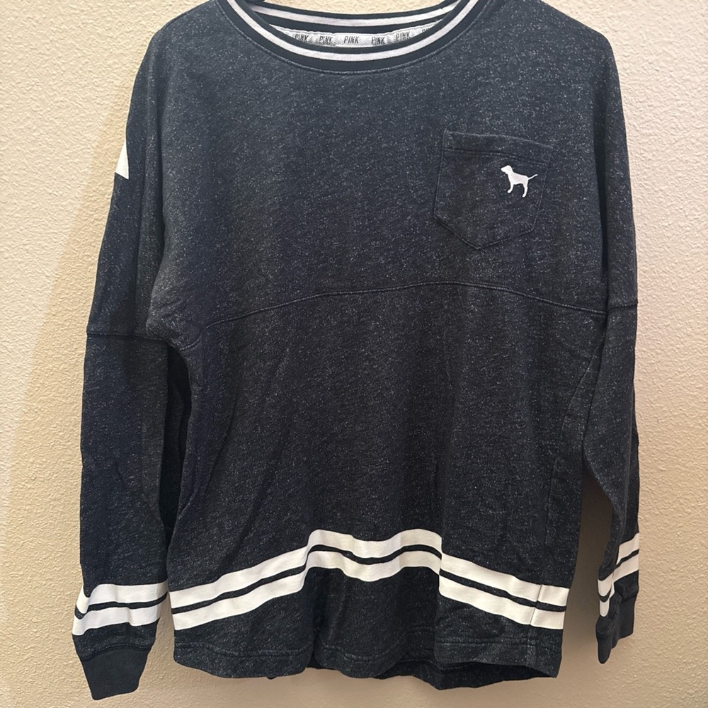 Victoria's Secret Women’s Black and White Sweatshirt